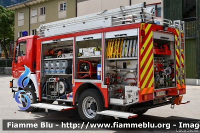 Man 13.254
Vigili del Fuoco
Unione Distrettuale Alto Garda e Ledro
Corpo Volontario di Riva del Garda
Ex Corpo di Nago Torbole
Allestimento Divitec
VF F24 TN
Parole chiave: Man 13.254 VFF24TN