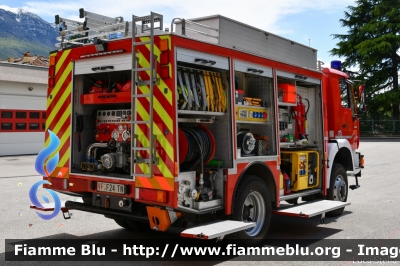 Man 13.254
Vigili del Fuoco
Unione Distrettuale Alto Garda e Ledro
Corpo Volontario di Riva del Garda
Ex Corpo di Nago Torbole
Allestimento Divitec
VF F24 TN
Parole chiave: Man 13.254 VFF24TN