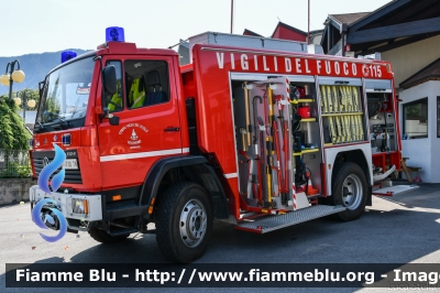 Mercedes-Benz 1124 4x4
Vigili del Fuoco
Distretto di Pergine Valsugana
Corpo Volontario di Caldonazzo (TN)
Allestimento BAI Brandshutz
VF F30 TN
Parole chiave: Mercedes-Benz 1124_4x4 VFF30TN