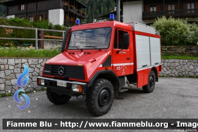 Mercedes-Benz Unimog U100L
Vigili del Fuoco
Unione Distrettuale della Val Di Sole
Corpo Volontario di Pellizzano (TN)
Allestimento Fulmix
VF F36 TN
Parole chiave: Mercedes-Benz Unimog_U100L VFF36TN