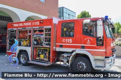 Iveco EuroFire 130E23 I serie
Vigili del Fuoco
Distretto di Pergine Valsugana
Corpo Volontario di Levico Terme (TN)
AutoPompaSerbatoio allestimento Iveco-Magirus
VF F49 TN
Parole chiave: Iveco EuroFire_130E23_Iserie vff49tn