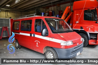 Fiat Ducato II serie
Vigili del Fuoco
Unione Distrettuale Alto Garda e Ledro
Corpo Volontario di Arco (TN)
VF F59 TN
Parole chiave: Fiat Ducato_IIserie VFF59TN