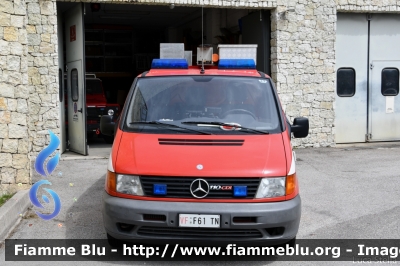 Mercedes-Benz Vito I serie
Vigili del Fuoco
Unione Distrettuale Alto Garda e Ledro
Corpo Volontario di Drena
VF F61 TN
Parole chiave: Mercedes-Benz Vito_Iserie VFF61TN