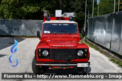 Land Rover Defender 130
Vigili del Fuoco
Unione Distrettuale di Trento
Corpo Volontario di Baselga del Bondone (TN)
Allestimento Kofler Fahrzeugbau
VF G34 TN
Parole chiave: Land-Rover Defender_130 VFG34TN