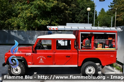 Land Rover Defender 130
Vigili del Fuoco
Unione Distrettuale di Trento
Corpo Volontario di Baselga del Bondone (TN)
Allestimento Kofler Fahrzeugbau
VF G34 TN
Parole chiave: Land-Rover Defender_130 VFG34TN