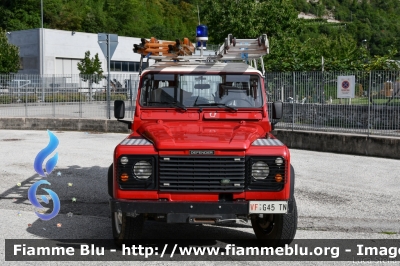 Land Rover Defender 90
Vigili del Fuoco
Unione Distrettuale di Trento
Corpo Volontario di Vezzano (TN)
VF G45 TN
Parole chiave: Land-Rover Defender_90 VFG45TN