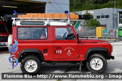 Land Rover Defender 90
Vigili del Fuoco
Unione Distrettuale di Trento
Corpo Volontario di Vezzano (TN)
VF G45 TN
Parole chiave: Land-Rover Defender_90 VFG45TN