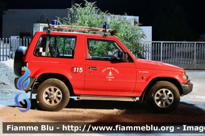 Mitsubishi Pajero Swb II serie
Vigili del Fuoco
Unione Distrettuale di Trento
Corpo Volontario di Lasino (TN)
Distaccamento di Pergolese
VF H07 TN
Parole chiave: Mitsubishi Pajero_Swb_IIserie VFh07TN