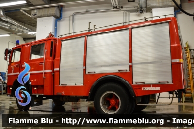 Fiat 130NC
Vigili del Fuoco
Distretto delle Giudicarie
Corpo Volontario di Madonna di Campiglio (TN)
Autopompaserbatoio allestimento Rosenbauer
VF H18 TN
Parole chiave: Fiat 130NC VFH18TN