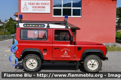 Land Rover Defender 90
Vigili del Fuoco
Unione Distrettuale di Trento
Corpo Volontario di Vigolo Baselga (TN)
VF J64 TN
Parole chiave: Land-Rover Defender_90 VFJ64TN