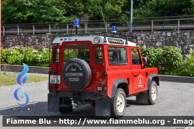 Land Rover Defender 90
Vigili del Fuoco
Unione Distrettuale di Trento
Corpo Volontario di Vigolo Baselga (TN)
VF J64 TN
Parole chiave: Land-Rover Defender_90 VFJ64TN