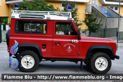  Land Rover Defender 90
Vigili del Fuoco
Unione Distrettuale di Trento
Corpo Volontario di Calavino (TN)
Distaccamento di Sarche
VF J83 TN
Parole chiave: Land-Rover Defender_90 VFJ83TN