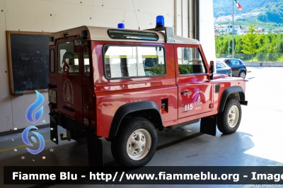 Land-Rover Defender 90
Vigili del Fuoco
Unione distrettuale di Cles
Corpo Volontario di Cles (TN)
VF K51 TN
Parole chiave: Land-Rover Defender_90 VFK51TN