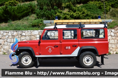 Land Rover Defender 110
Vigili del Fuoco
Unione Distrettuale di Fondo 
Corpo Volontario di Ruffrè Mendola (TN)
VF K56 TN
Parole chiave: Land-Rover Defender_110 VFK56TN