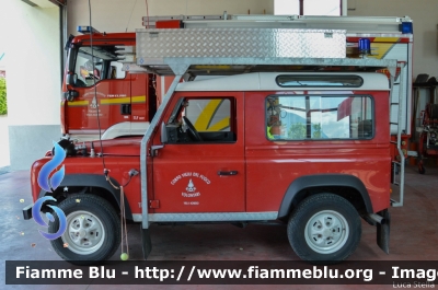 LAnd Rover Defender 90
Vigili del Fuoco
Distretto della Valsugana e Tesino
Corpo Volontario di Villa Agnedo (TN)
VF K65 TN
Parole chiave: LAnd-Rover Defender_90 VFK65TN