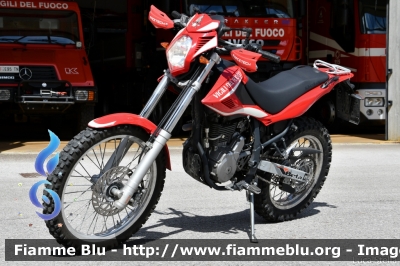 Moto Trial
Vigili del Fuoco
Unione Distrettuale Alto Garda e Ledro
Corpo Volontario di Riva del Garda
VF S74 TN
Parole chiave: VFS74TN