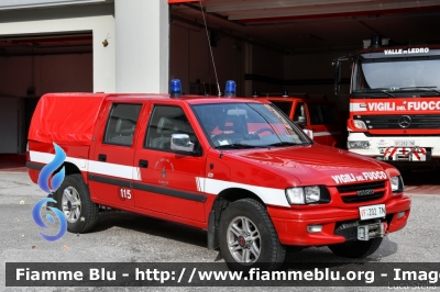 Isuzu
Vigili del Fuoco
Unione Distrettuale Alto Garda e Ledro
Corpo Volontario di Concei 
 VF Z02 TN
Parole chiave: Isuzu VFZ02TN