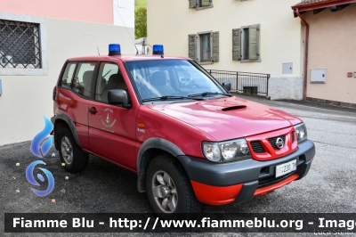 Nissan Terrano II serie restyle
Vigili del Fuoco
Unione Distrettuale Alto Garda Ledro (TN)
Assegnata al Corpo Volontario di Tiarno di Sopra
VF Z30 TN
Parole chiave: Nissan Terrano_IIserie_restyle VFZ30TN