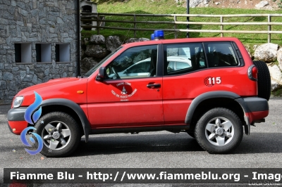 Nissan Terrano II serie restyle
Vigili del Fuoco
Unione Distrettuale di Primiero
Assegnata al Corpo Volontario di San Martino di Castrozza (TN)
VF Z33 TN
Parole chiave: Nissan Terrano_II_serie_restyle VFZ33TN