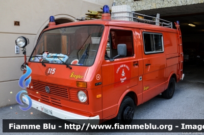 Volkswagen LT I serie
Vigili del Fuoco
Unione Distrettuale di Fondo
Corpo Volontario di Amblar (TN)
un tempo in forza al Corpo Vigili del Fuoco Volontari di San Valentino in Campo/Gummer comune di Cornedo all'Isarco/Karneid (BZ)
Allestito Ziegler
VF Z43 TN
Parole chiave: Volkswagen LT_Iserie VFZ43TN