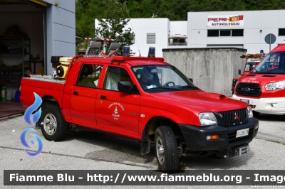 Mitsubishi L200 III serie
Vigili del Fuoco
Unione Distrettuale di Trento
Corpo Volontario di Vezzano (TN)
VF Z53 TN
Parole chiave: Mitsubishi L200_IIIserie VFZ53TN