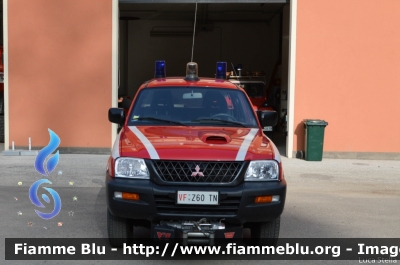 Mitsubishi L200 III serie
Vigili del Fuoco
Distretto di Trento
Corpo Volontario di Lavarone
VF Z60 TN
Parole chiave: Mitsubishi L200_IIIserie VFZ60TN