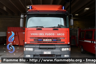 Iveco EuroTech 190E35
Vigili del Fuoco
Unione Distrettuale Alto Garda e Ledro
Corpo Volontario di Arco (TN)
VF Z83 TN
Parole chiave: Iveco EuroTech_190E35 VFZ83TN