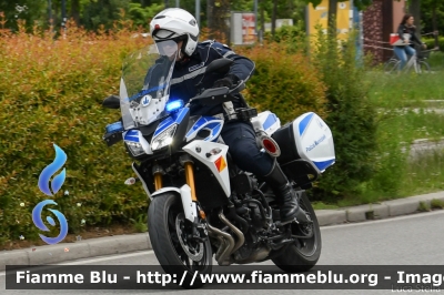 Suzuki
Polizia Municipale Ravenna
POLIZIA LOCALE YA 00044
Parole chiave: Suzuki POLIZIALOCALEYA00044 Giro_D_Italia_2019