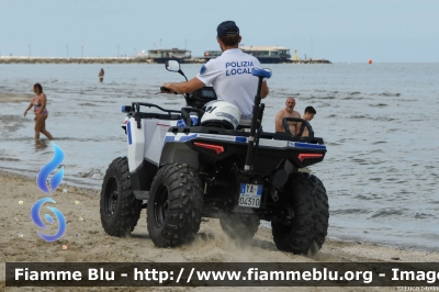 Polaris
Polizia Locale Rimini
Allestimento Bertazzoni
POLIZIA LOCALE YA 04309 
POLIZIA LOCALE YA 04310
Parole chiave: Polaris POLIZIALOCALEYA04309 POLIZIALOCALEYA4310