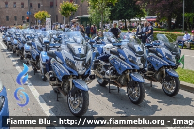 BMW R200RT II serie
Polizia di Stato
Polizia Stradale
In scorta al Giro d'Italia 2018
Parole chiave: BMW R200RT_IIserie Giro_D_Italia_2018