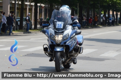 BMW R200RT II serie
Polizia di Stato
Polizia Stradale
In scorta al Giro d'Italia 2018
Parole chiave: BMW R200RT_IIserie Giro_D_Italia_2018