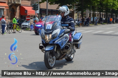 BMW R200RT II serie
Polizia di Stato
Polizia Stradale
In scorta al Giro d'Italia 2018
Parole chiave: BMW R200RT_IIserie Giro_D_Italia_2018