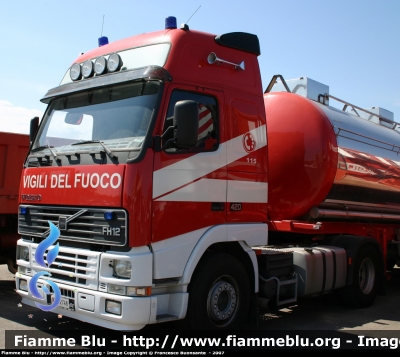 Volvo FH12 420 I serie
Vigili del Fuoco
Comando Provinciale di Bari
VF 22748
Parole chiave: Volvo FH12_420_Iserie VF22748