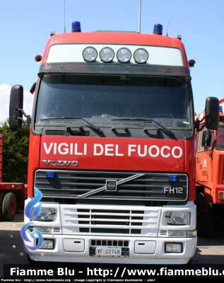 Volvo FH12 420 I serie
Vigili del Fuoco
Comando Provinciale di Bari
VF 22748
Parole chiave: Volvo FH12_420_Iserie VF22748