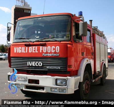 Iveco TurboTech 190-26
Vigili del Fuoco
Comando Provinciale di Bari
AutoPompaSerbatoio allestimento Iveco-Magirus
VF 17782
Parole chiave: Iveco TurboTech_190-26 VF17782