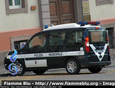 Fiat Doblò II serie
Polizia Municipale Servizio Intercomunale Fiermme
Parole chiave: Fiat Doblò_IIserie PM_Servizio_Intercomunale_Fiemme