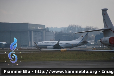 Boeing 737 BBJ
Colombia
Fuerza Aerea Colombiana
Parole chiave: Boeing 737_BBJ