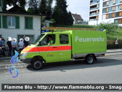 Mercedes-Benz Sprinter 4x4 II serie
Schweiz - Suisse - Svizra - Svizzera
Feuerwehr Kanton Zurich
distaccamento volontari Wetzikon
Primo intervento
Parole chiave: Mercedes-Benz Sprinter_4x4_IIserie