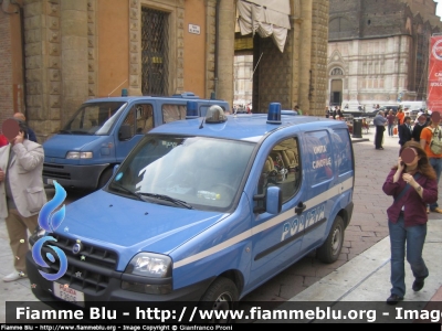 Fiat Doblò I serie 
Polizia di Stato
157° Anniversario della Fondazione della Polizia di Stato, Bologna
Unità Cinofile
Polizia F3606 
Parole chiave: Fiat Doblò_Iserie PoliziaF3606 Festa_della_Polizia_2009