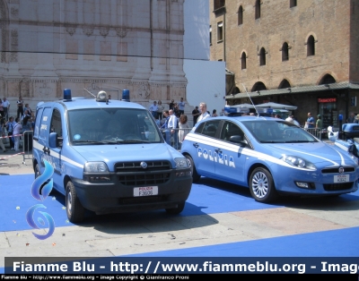 Fiat Doblò II serie
Polizia di Stato
Unità Cinofile
Allestimento Elevox
POLIZIA F3606
159° anniversario Polizia di Stato
Bologna
Parole chiave: Fiat Doblò_IIserie Festa_Polizia_2011