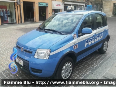 Fiat Nuova Panda 4x4 Climbing I serie
Polizia di Stato
Polizia Ferroviaria
POLIZIA H5276
Parole chiave: POLIZIA H5276