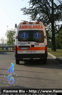 Renault Master II serie
Croce Blu Brescia
Blu 10, ambulanza di soccorso, allestimento PMC su Renault Master CDTI
Parole chiave: Renault Master_IIserie ambulanza