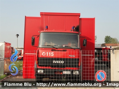 Iveco 190-26
Vigili del Fuoco
Comando Provinciale di Cuneo
Modulo alloggi
VF 17040
Parole chiave: Iveco 190-26 VF17040