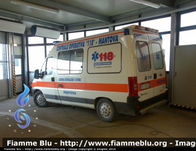 Fiat Ducato III Serie
Azienda Ospedaliera Carlo Poma Mantova
Ambulanza Medicalizzata Allestita Fast in Postazione al Pronto Soccorso dell'Ospedale di Pieve di Coriano (MN)
Parole chiave: Lombardia (MN) Fiat Ducato_IIISerie Ambulanza Fast 118 Mantova