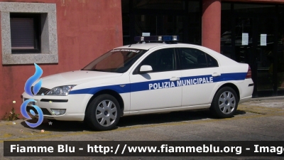 Ford Mondeo II serie
Polizia Municipale La Maddalena OT
Parole chiave: Sardegna (OT) Polizia_Locale Ford Mondeo_IIserie