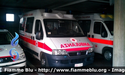 Fiat Ducato III serie
Croce Rossa Italiana
Comitato Locale di Chieri (TO)
CRI 15830
Parole chiave: Fiat Ducato_IIIserie CRI15830 Ambulanza