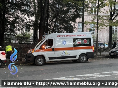 Fiat Ducato X290
118 Regione Piemonte-A.O.U. Città della Salute e della Scienza di Torino
Servizio Regionale di Elisoccorso
Allestimento Mariani Fratelli
Parole chiave: Fiat Ducato_X290Ambulanza