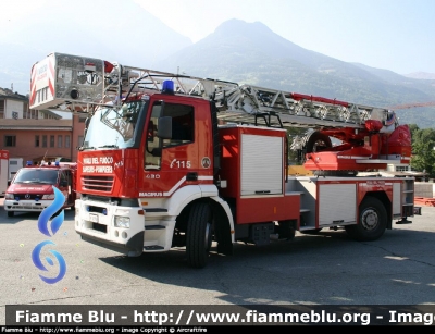 Iveco Stralis AD190S43 I serie
Vigili del Fuoco
Corpo Permanente di Aosta
AutoScala snodata GL da 32 metri allestimento Iveco-Magirus con Asse Posteriore Sterzante HZL 
VF 22732
Parole chiave: Iveco Stralis_AD190S43_Iserie VF22732