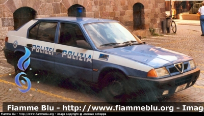 Alfa Romeo 33 II Serie
Polizia di Stato - Polizei
POLIZIA A5696
Parole chiave: Alfa-Romeo 33_IIserie PoliziaA5696