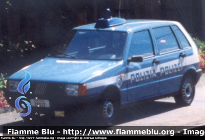 Fiat Uno I Serie
Polizia di Stato - Polizei
Questura di Bolzano
POLIZIA 73217
Parole chiave: Fiat Uno_IIserie Polizia73217